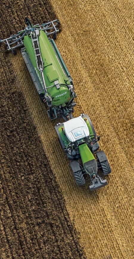 Fendt 900 Vario har ett antal faktorer som håller nere stilleståndstiden oh underhållskostnaderna. Investera i lönsamhet Totallönsamhet utmärker hela produktlinjen från premiummärket Fendt.