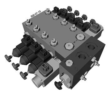 Koppling av maskinen till traktorn Hydrau lanslutningar Minimalt hydraulsystem: 1x enkelverkande hydraulkrets (EW) med trycklös återgång (T) 1x dubbelverkande hydraulkrets (DW), för startsäkring
