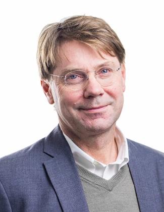 STYRELSE Jonas Mårtensson Jonas Mårtensson, född 1963, ledamot sedan 2015, styrelseordförande sedan 2016. Är anställd på Alted AB sedan 2006 där han även är delägare och styrelseledamot.