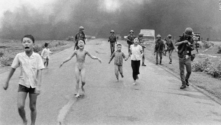 Vietnamkriget 1955 1975 1964 ingrep USA militärt i kriget på Sydvietnams sida eftersom USA trodde att kommunismen i