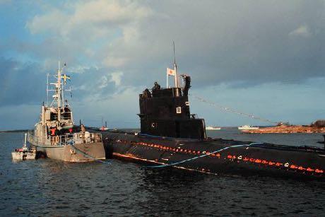 U137 - en rysk ubåt på grund i Blekinge skärgård Natten till den 28 oktober 1981 gick en sovjetisk ubåt på grund i Blekinge skärgård. Sverige protesterade mot intrånget.