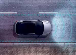 Tillvalet Blind Spot -sensor kan inom systemets gränser uppmärksamma dig på bilen i döda vinkeln så att du inte byter körfält.