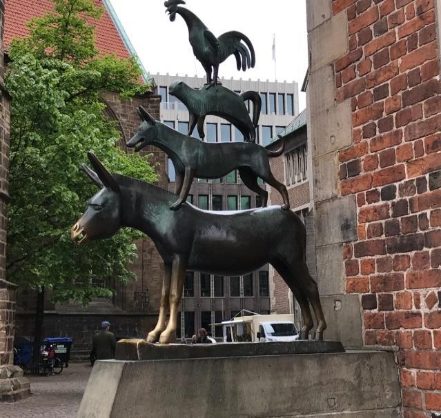 FÖRENINGSSIDORNA Vårresan 2017 Kamratföreningens vårresa genomfördes första veckan i maj med ett 40 tal deltagare. Denna gång var resmålet Bremen och Hamburg.