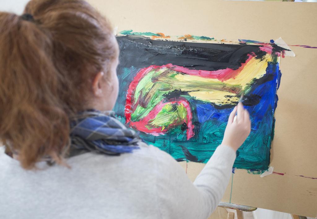 Projektkurs Utbildningsort: Fellingsbro Antal platser: 12 Kurslängd: 1 läsår. Du kan söka till ett andra läsår.