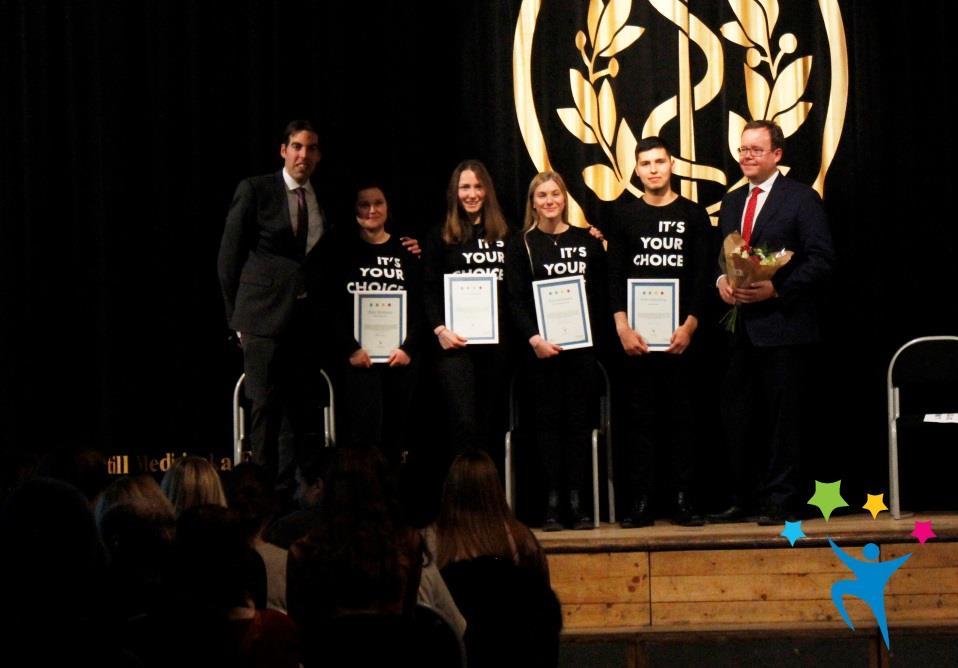 Det återkommande eventet Choicedagen inriktades under 2016 till skolelever. Under Choicedagen 2016 deltog 350 elever och deras lärare på Medicinska Föreningen på Karolinska Institutet i Solna.