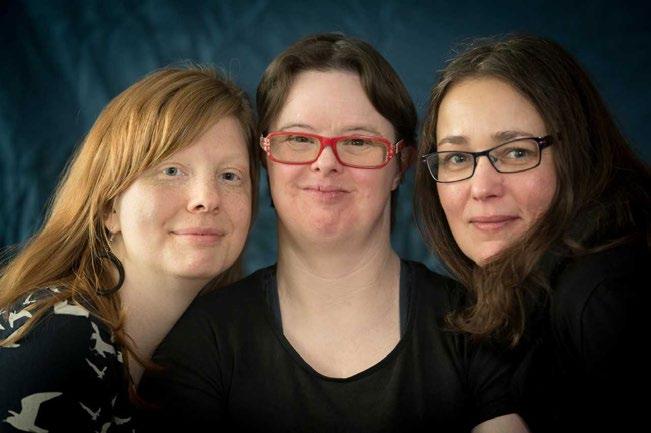 LANDET RUNT Projektsamarbetet mellan FUB Göteborg och Dramakällan går i mål FUB Göteborg avslutade vid årsskiftet ett mycket lyckat samarbete med projekt Dramakällan.