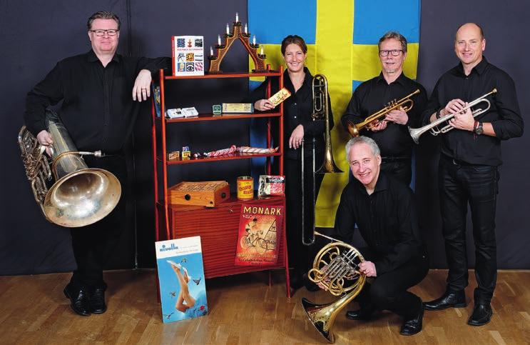 Nu ska vi sjunga med Alice Tegnér ÖSTGÖTABANDET & HELENA RITZÉN Mors lilla Olle, Blåsippan och Bä Bä vita lamm är några