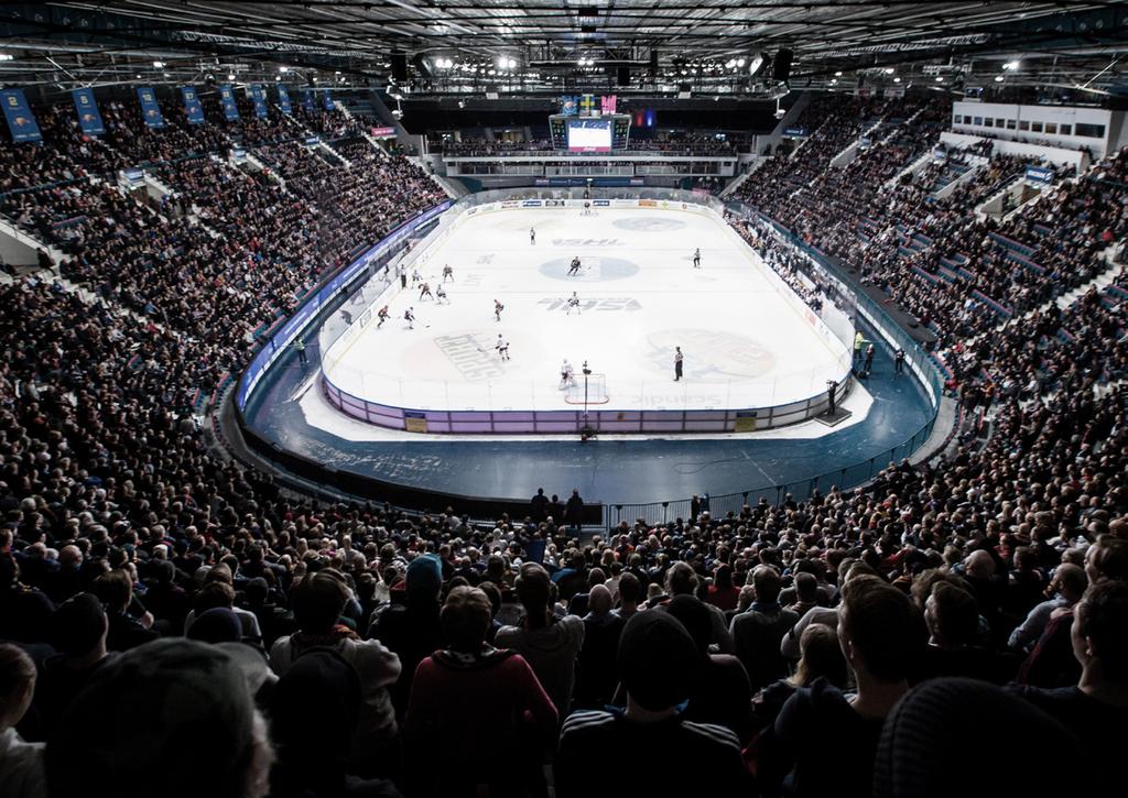 Djurgården Hockey Box 2, 121 25 Stockholm-Globen 08-600 81 00