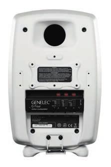 0 lb Anslutningar 1 x RCA analog ingång G Three 104 db @ 1 m per högtalare 47 Hz 25 khz (-6 db) Element Bas 5 tum + Diskant 3/4 tum metal dome + DCW Uteffekt Bas 50 W + Diskant 50 W (Class D)