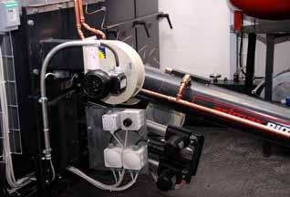 SE INSTÄLLNINGAR FÖR PULSDRIFT I DRIFTSANVISNING FÖR AUTOMATIK. Magnetventilens funktion under elavbrott kan säkerställas med en UPS-enhet.