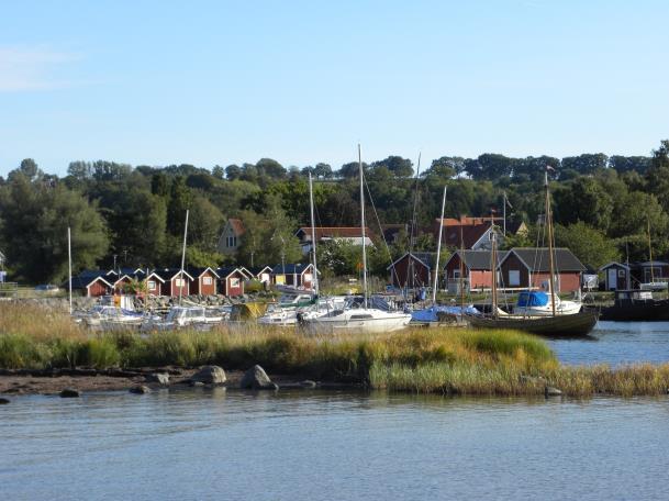 Sammanlagd höjdmeter, stigning: 144 m, sänkning: 144 m. Medel vandring 21,5 km Nät på strand mellan Skillinge och Simrishamn.