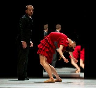 Teatervänner Hej på er, nu har har Stadsteaterns program kommit för spelåret 2018-19. Jag har bokat två föreställningar i oktober på Stora scenen som jag tror att ni kommer att uppskatta.