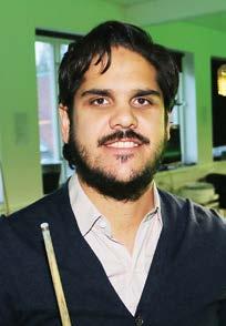 Suleman, 27, fick nycklarna i somras och i augusti skedde den officiella öppningsceremonin. Tre begagnade bord köptes in och kånkades upp. Hallen går under namnet Snooker 247, vilket är en sifferlek.