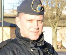 Mannen som omhändertagits fick ett benbrott av misshandeln, och hudavskrapningar på benet. Vi måste fortsätta kämpa och uppträda och visa hur grymma vi faktiskt är allihopa. Funkisfestivalen.