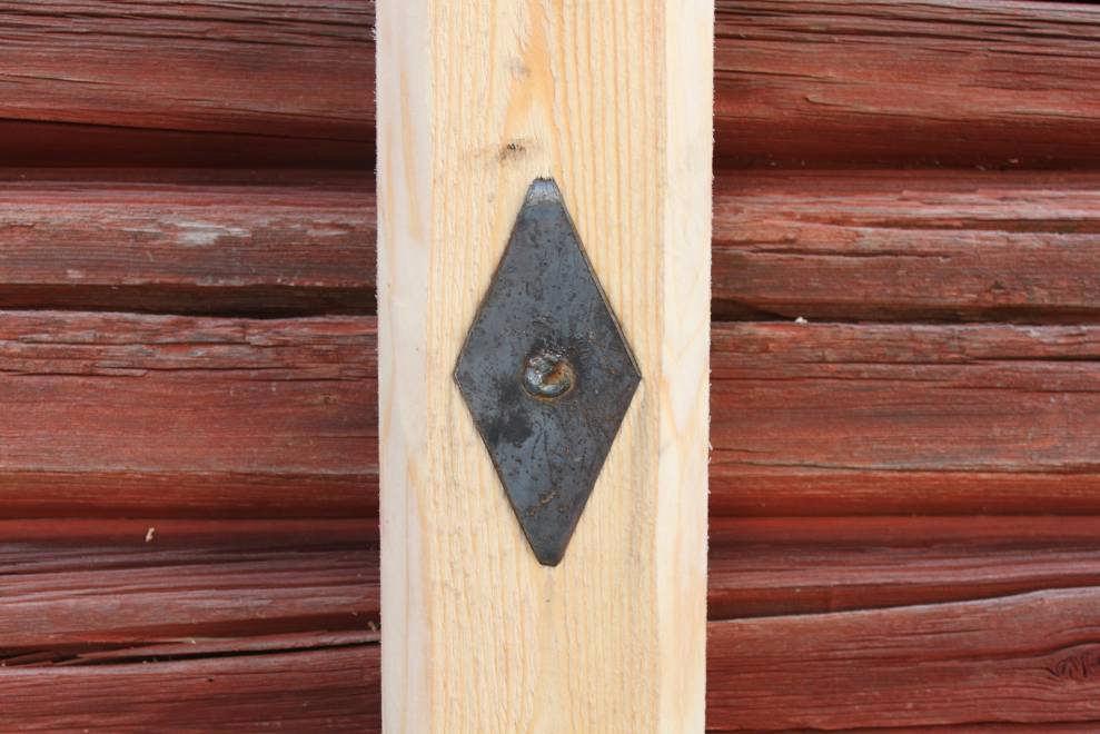 Detalj av följarens konstruktion, B-väggen På den inre följaren finns en skruv