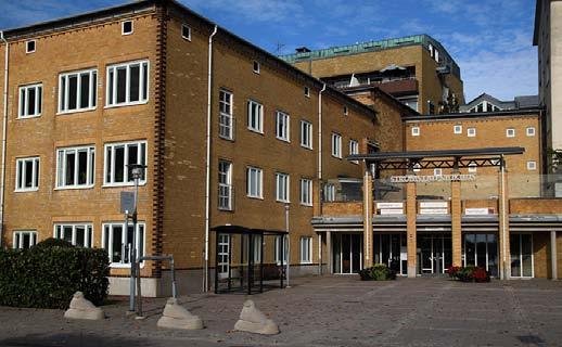 se Praktikertjänst Närsjukhus Strömstad Röntgen Västra Hamngatan 10-12 452 37 Strömstad Lungor och skelett (inkl scolios, HKA/benlängdsmätning, skelettålder) drop-in Måndag-torsdag: drop-in 8.00-12.