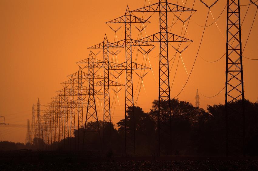 Goals Letting students from computer science and other disciplines be introduced to advanced interdisciplinary concepts related to the smart grid, thus building an understanding of the vocabulary and