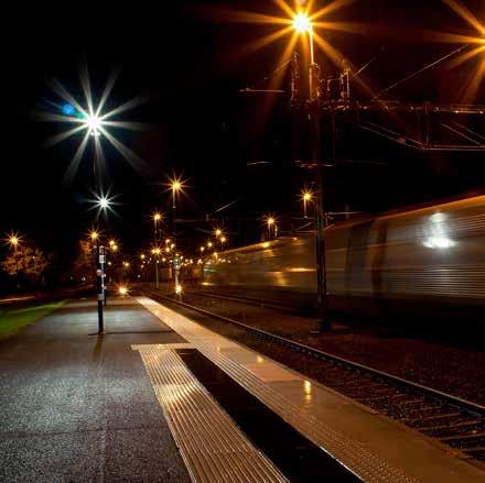 INFRASTRUKTUR LOGISTIK OCH KOMMUNIKATION Kristinehamns kommun verkar för goda kommunikationsmöjligheter och en god infrastruktur Integrera Kristinehamns kommun i Karlstads, Karlskogas och Örebros