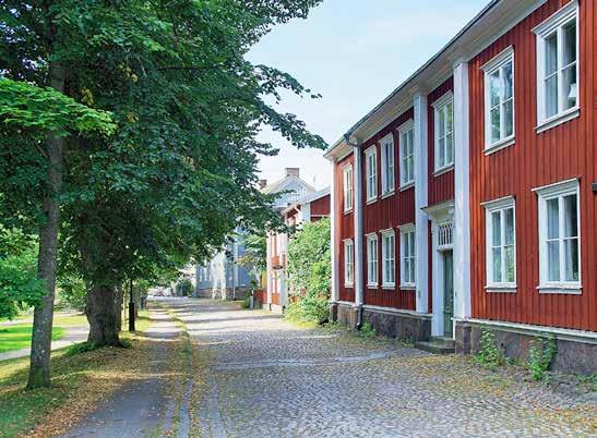 Tekniska nämnden ansvarar för att, inom sitt grunduppdrag, utgå från att service ges på lika villkor.
