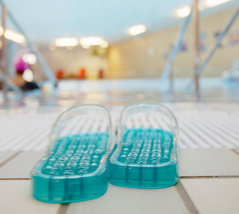 Massage och relaxbädd På Dalheimers hus kan du få klassisk massage, beröringsmassage och hydromassage.