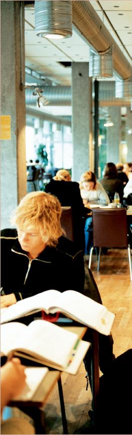 Hur skapar man ett fungerande system av mötesplatser? Interna, halvinterna och publika mötesplatser måste komplettera varandra på ett medvetet sätt.