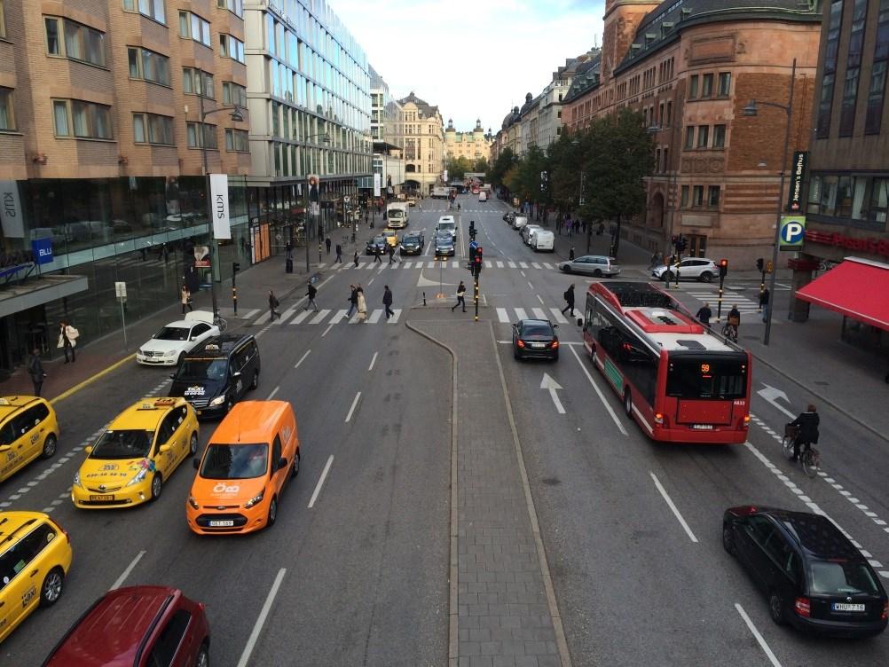 Sida 5 (15) Vasagatan norrut vid Klarabergsviadukten Ärendets beredning Ärendet har beretts internt på trafikkontoret. Kontoret har samrått med stadsledningskontoret.