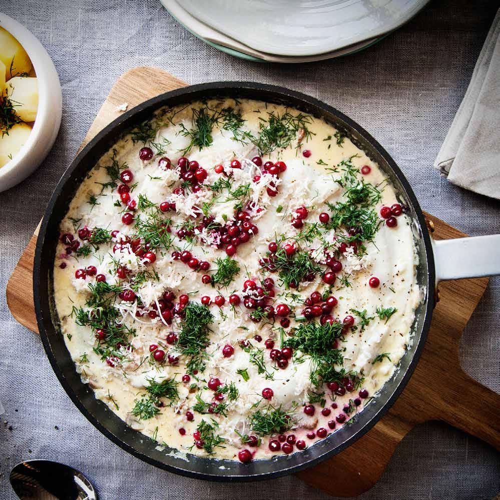 Sist men inte minst serveras en smakrik vegogryta med smaker av saffran och apelsin som passar perfekt i mörkret!
