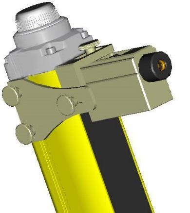 För längre avstånd kan Orion-laserpekaren (tillbehör) fästas på den aktiva eller passiva enheten för att förbättra inriktningen (se Bild 21). Bild 21 Orion laserpekare 6.