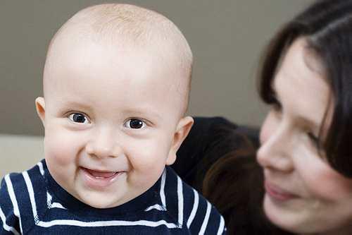 Föräldrars tandhälsa och karies starkt samband mellan mammans och barnets tandborstvanor Prevention att göra förklara vikten av att vara en god förebild både vad gäller munhygien och matvanor barn