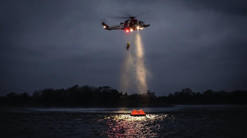 FOTO PATRIK NILSSON Så får du hjälp Sjöfartsverkets sjö- och flygräddningscentral i Göteborg är navet för alla räddningsinsatser.