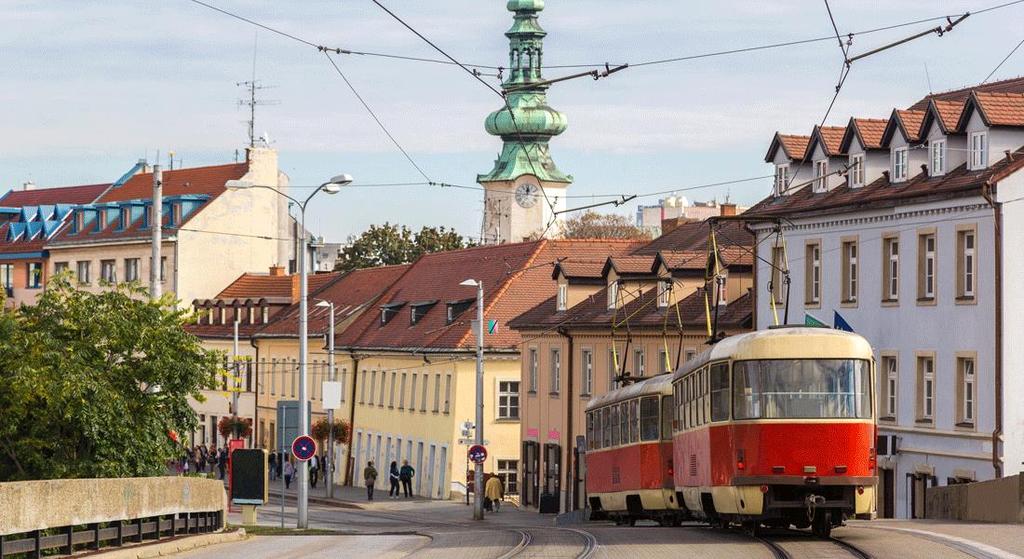 Dag 9 Bratislava, Slovakien (F, L, M) På förmiddagen kastar vi loss och njuter av utsikten över Ungern och Slovakien. Vi passerar också genom Gabchikovo-slussen.