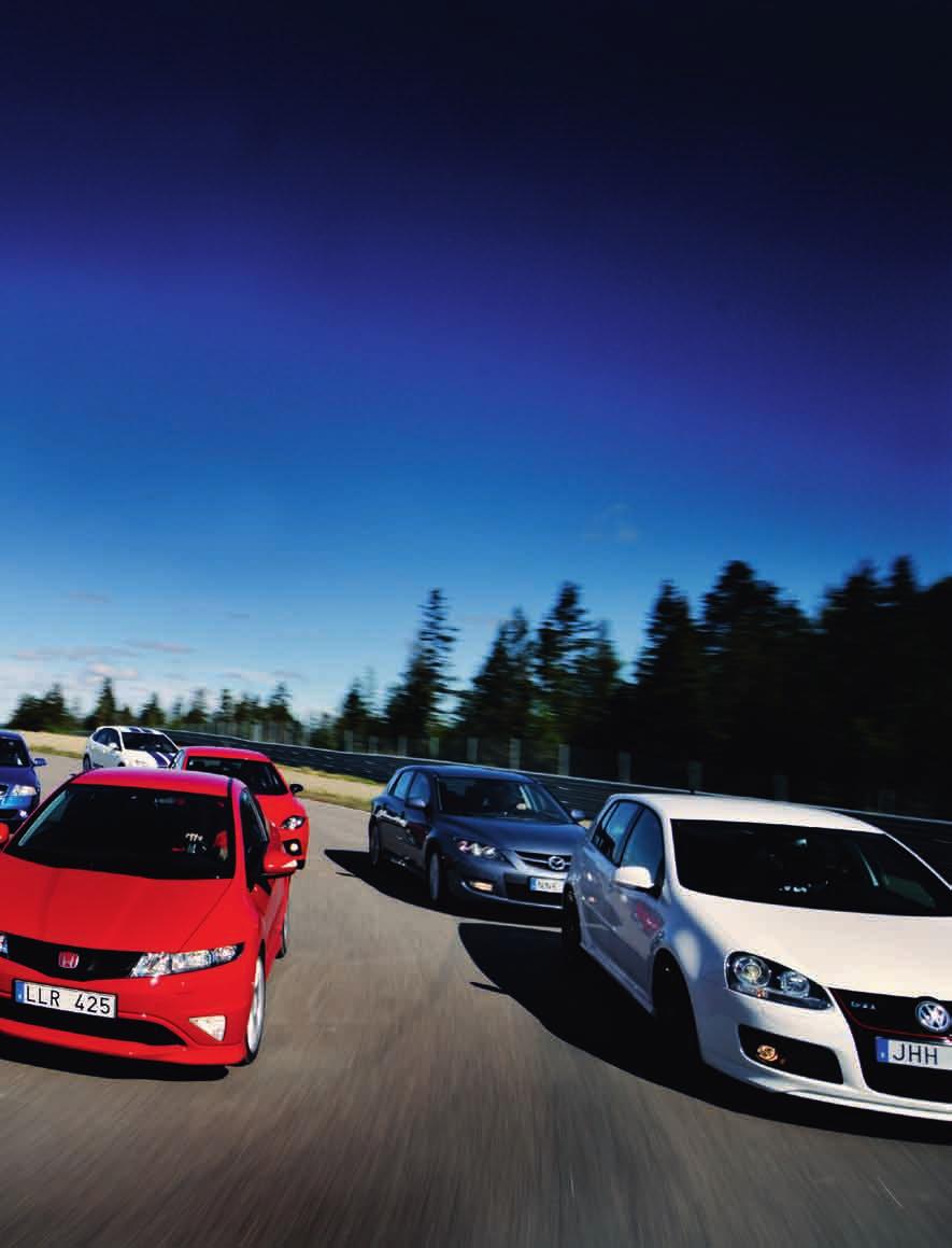 Itvå års tid har Volkswagen Golf GTI regerat i GTI-klassen, men nu är tiden kommen för klassens anfader att ta sig an en fl ock segersugna konkurrenter.