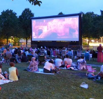 00 Var: skolgårdarna utanför Rinkeby och Husby ungdomsgårdar Kontakt: 08-508 01 482, 08-508 45 068 AKALLA BY Traditionellt midsommar firande med musik, dans, lek, allsång för hela familjen.