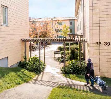 Alla lägenheter har individuell mätning av den egna hushållselen varför den ligger utanför det vi själva kan mäta och påverka.
