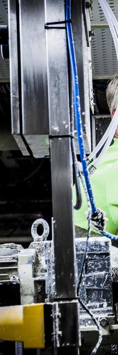 PRODUKT- SPECIFIKATION Ultra Board är avsedd för inomhusbruk i väggkonstruktioner som ett mer skruvfast underlag för tyngre infästningar.