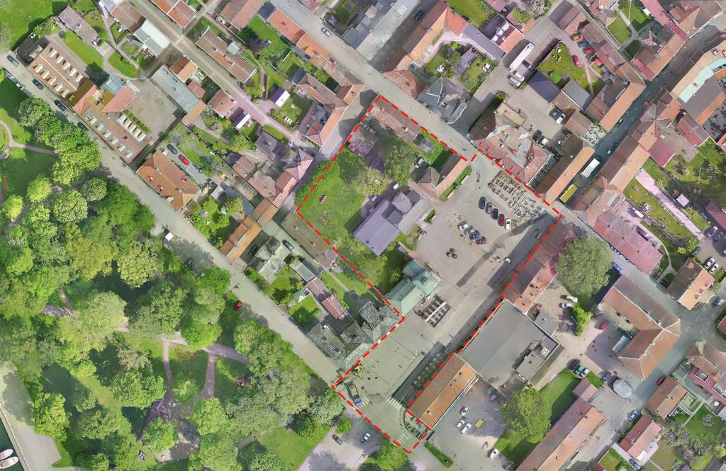 Tävlingsområdet Krabbegatan Sjögatan Storgatan Hovsgatan Slottsgatan Flygbild över tävlingsområdet, avgränsat av röd