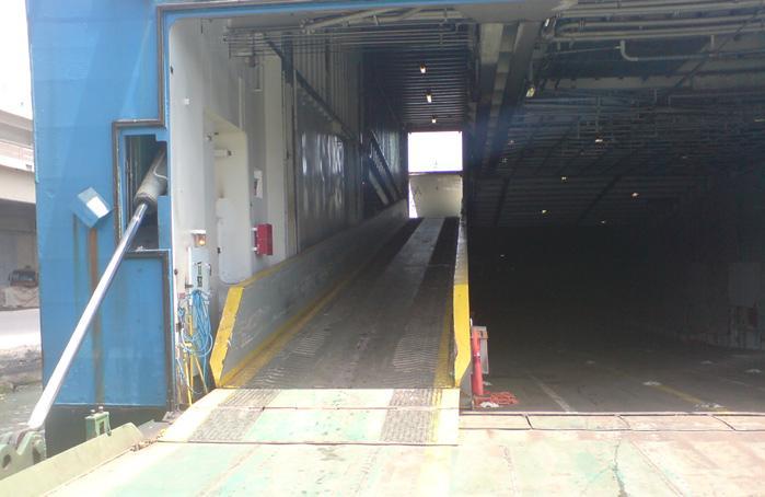 Fartygets framdrivningsmaskineri bestod av en Wichmann 9AXAG diesel som gav effekten 2 280 kw och farten 12,5 knop.