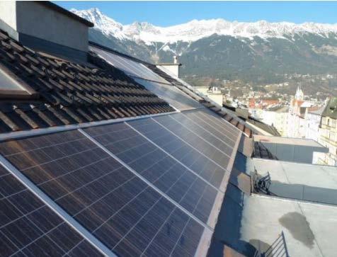 6.6 Fallstudie 6 Innsbruck, Österrike I Innsbruck, Österrike finns det ett privatägt flerbostadshus med en takkonstruktion i byggnadsintegrerade solceller.