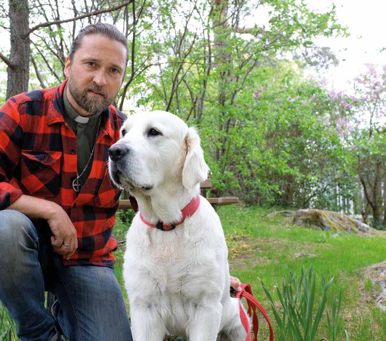 På plats Elisabet Cárcamo Storm och Helena Kronstrand har tillsammans med församlingens övriga anställda ventilerat utanförskap och hbtq-frågor.