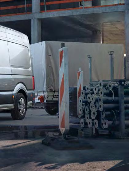Ett steg före: de nya systemen för förarassistans. Sidoskydd. Släpvagnsassistent. Sidoskydd.* Övervakar sidorna på fordonet och skickar ut både visuella signaler och varningsljud om fordonet kommer för nära något hinder.