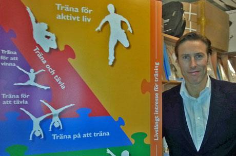 Johan fortsätter: - Hela förändringsarbetet inom gymnastiken är förankrat i verksamheten, det drivs i och av föreningarna och regionerna.