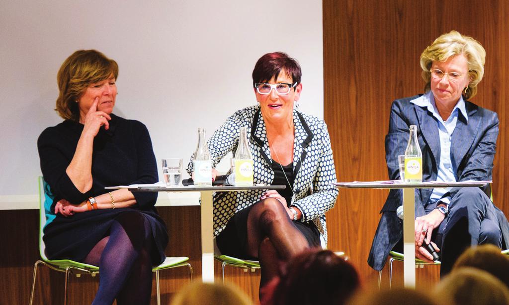 Panelen som sedan tog plats på scenen höll med Karin Andersson. När man sitter i styrelsen tror jag att det är en fördel att hela tiden fråga sig var är affären och var är kunderna?