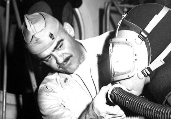 Helkomposit-flaskor 1996 Datoriserad andningsapparat Spirotroniq 1997 Integrerad friskluftslucka S mask 2002 CBRN