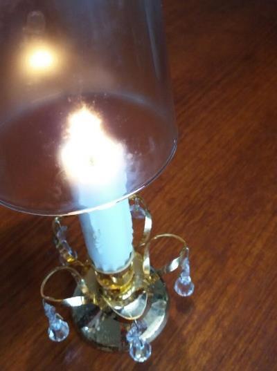 Experimentpass Studera eldslågan i ett brinnande ljus Pulver som