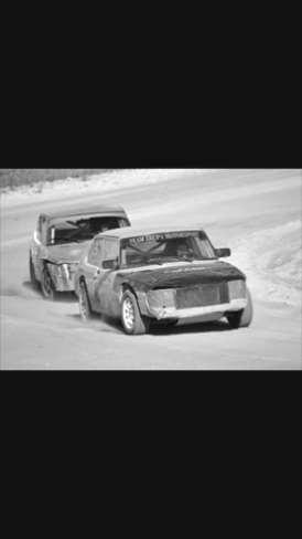 RallyMarta och familj - med plattan i mattan En resa med Jocke och en körning med folkracebil var allt som behövdes för att jag skulle fastna för båda, säger Martina Eskedahl när jag träffar henne