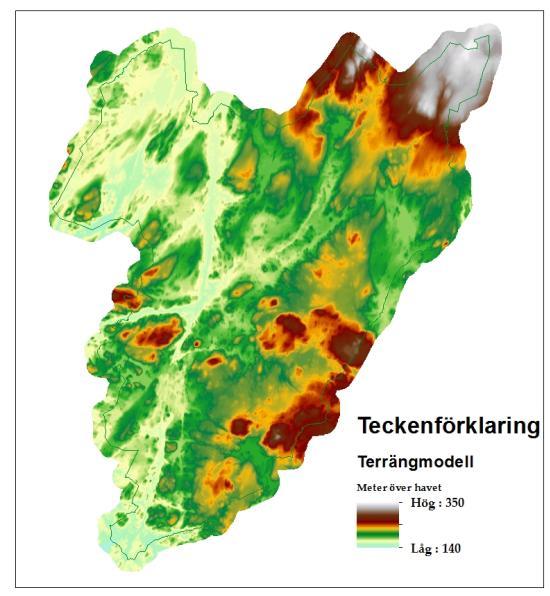 2 Tranemo natur 2.1 Geologi Tranemo kommun är belägen på västra delen av sydsvenska höglandet, med en högplatå i det nordöstligaste hörnet för att sedan slutta ner mot sydväst.