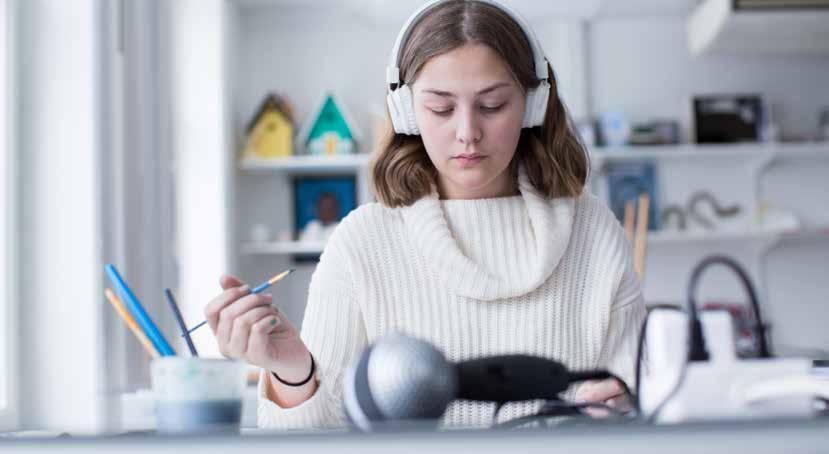 STUDIE- OCH YRKESVÄGLEDNING Det övergripande målet för all studie- och yrkesvägledning är att eleven skall kunna göra medvetna val och känna till dess konsekvenser.