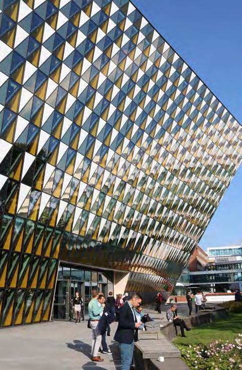 INTERNATIONELLT FORUM FÖR RA Per Lundblad Internationellt Forum för RA Den 23:e till 26:e september var det nionde gången som Internationellt Forum för RA IFRA anordnades, men det var första gången