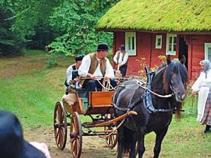 Scenariet var att bonden, tillsammans med dräng och piga skall åka till möllan för att mala säden.