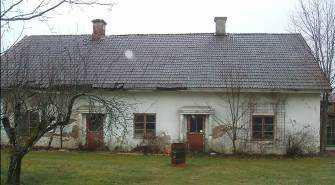 på 1940-talet. Någon gång under 1960-talet flyttade de till pensionärshemmet i Mariedamm. Otto avled där 73 år gammal 1962-03-05 och Ester 81 år gammal 1963-04-29.